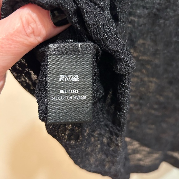 Torrid Black Sheer Fitted Crew Tee NWT 00 - Picture 11 of 14